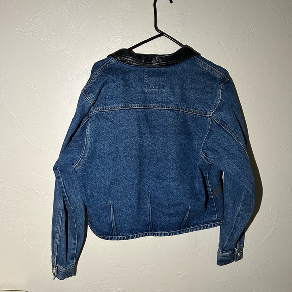 vintage rafaella cropped denim jacket with leather collar, size L - Picture 4 of 7